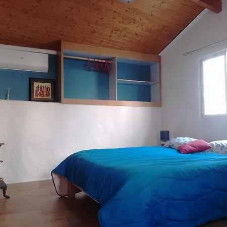 Nova Aurora 度假居 洛萨